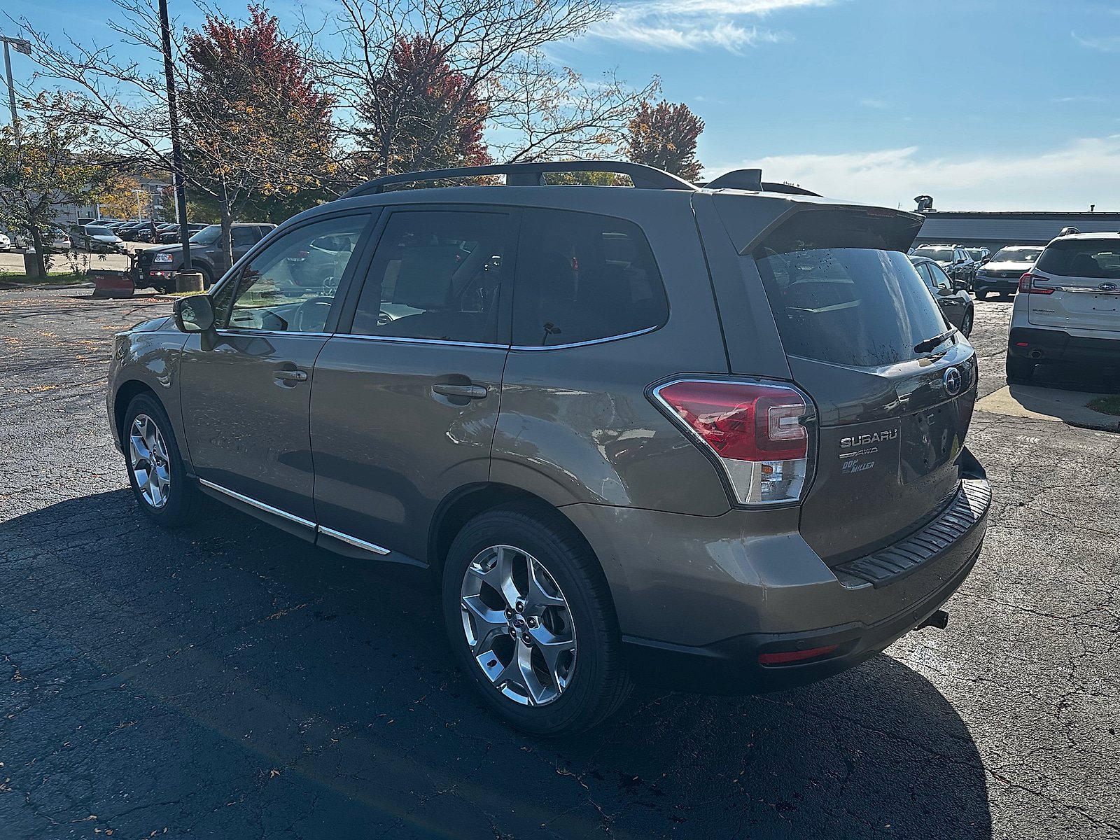 Used 2018 Subaru Forester 2.5i Touring w/ Popular Package #3B AWD/4WD image 5