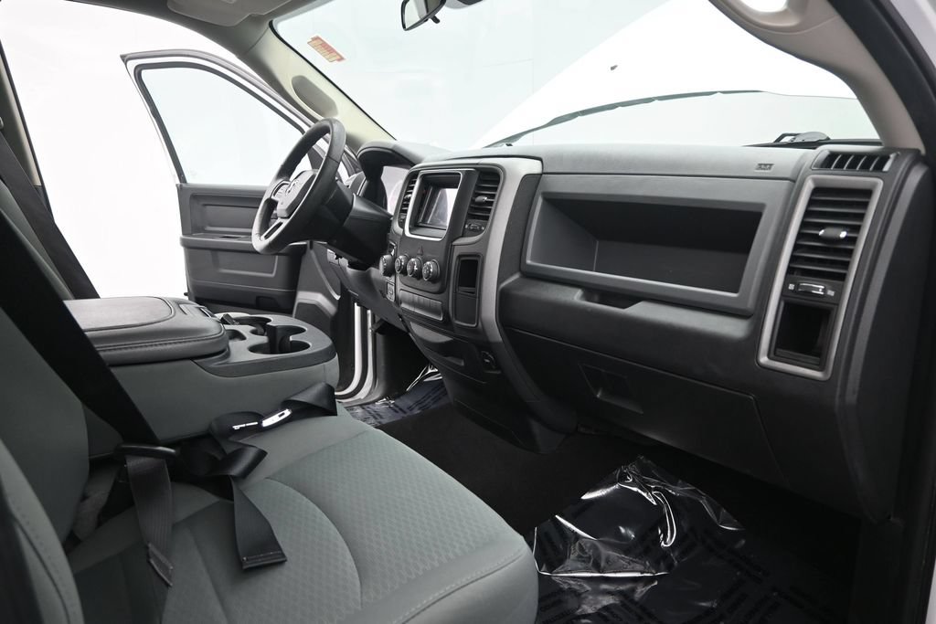Used 2018 RAM 1500 ST w/ SXT Appearance Group AWD/4WD image 20