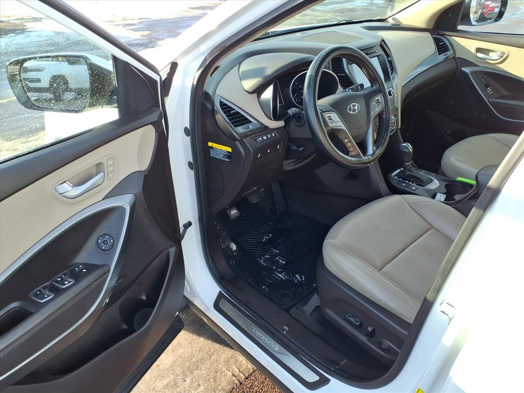 Used 2017 Hyundai Santa Fe Sport w/ 2.4L Tech Package 04 image 6