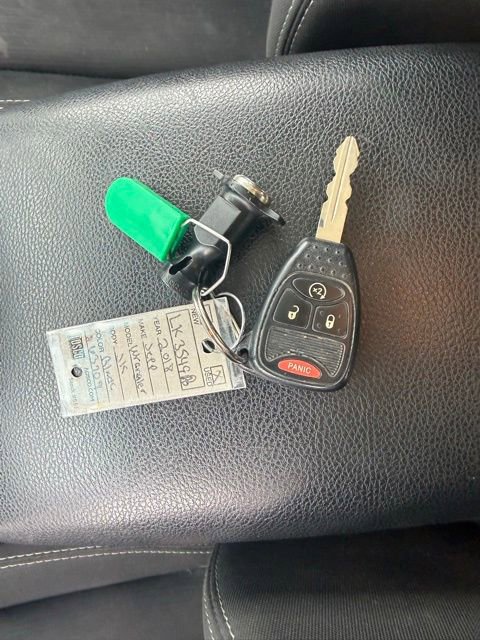 Used 2018 Jeep Wrangler Unlimited Sahara w/ Connectivity Group image 21