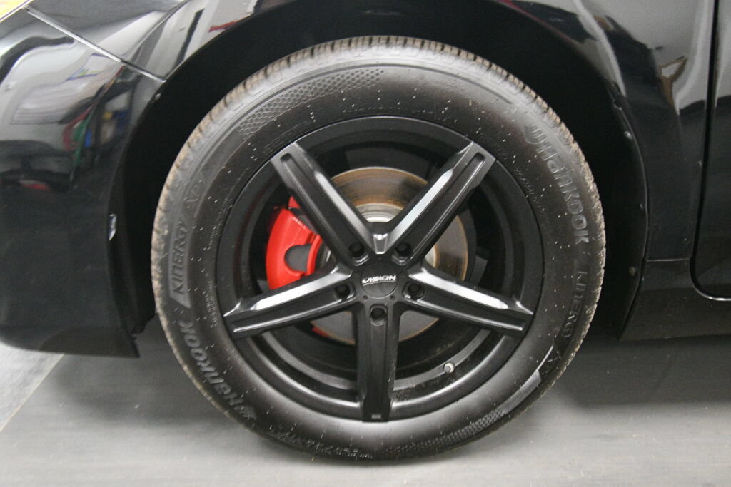 Used 2015 Toyota Camry XLE FWD image 35