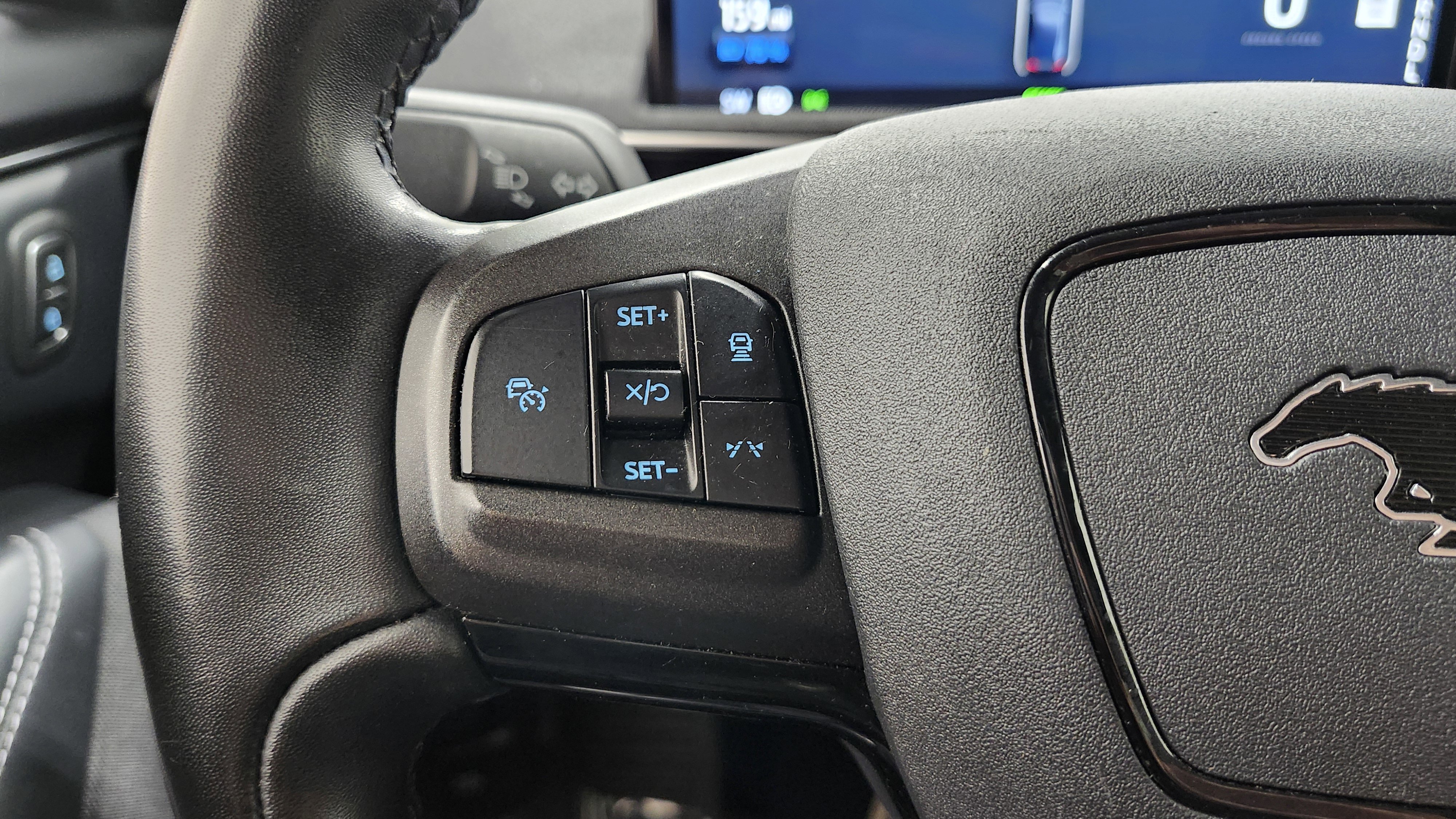 Used 2022 Ford Mustang Mach-E Select image 33