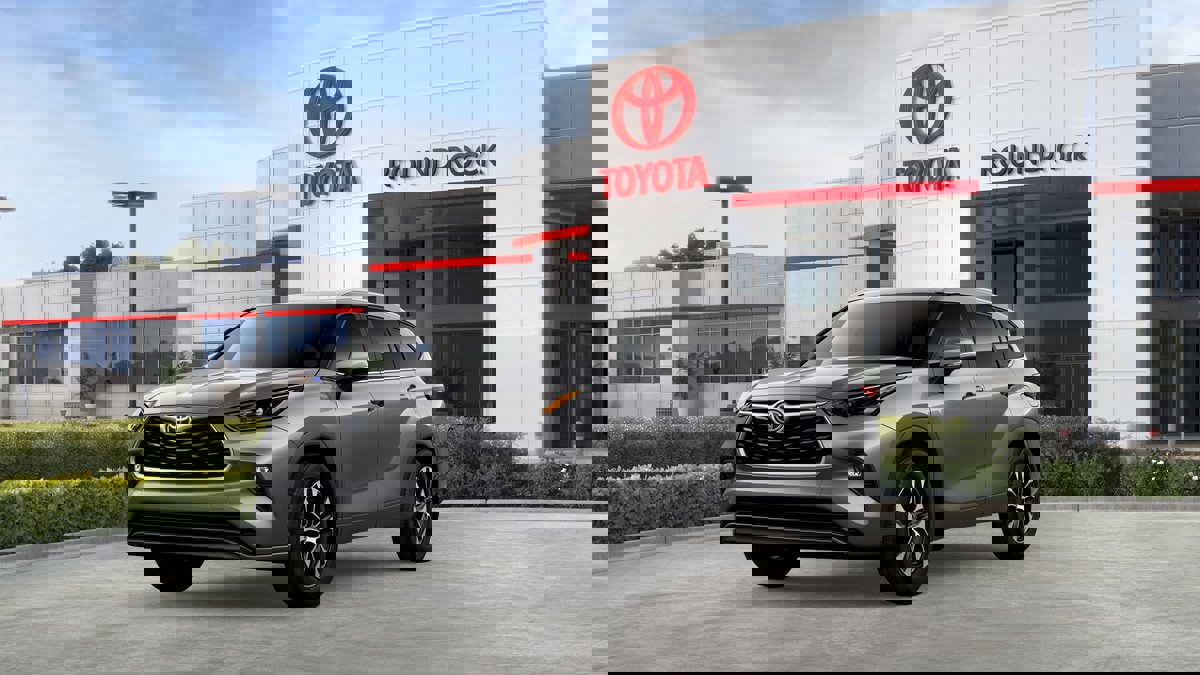 New 2026 Toyota Highlander XLE