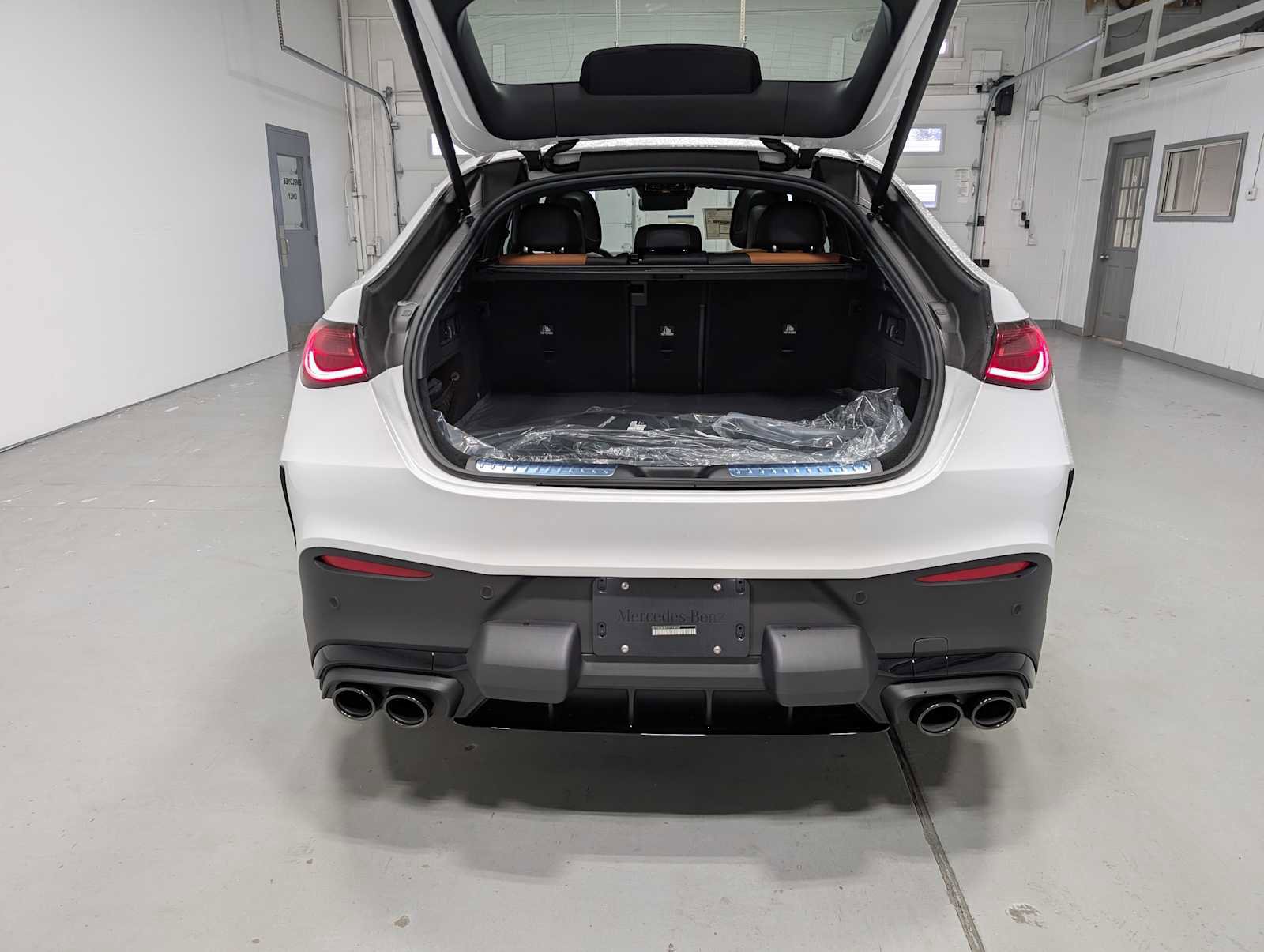 New 2026 Mercedes-Benz GLC 43 AMG 4MATIC Coupe image 19