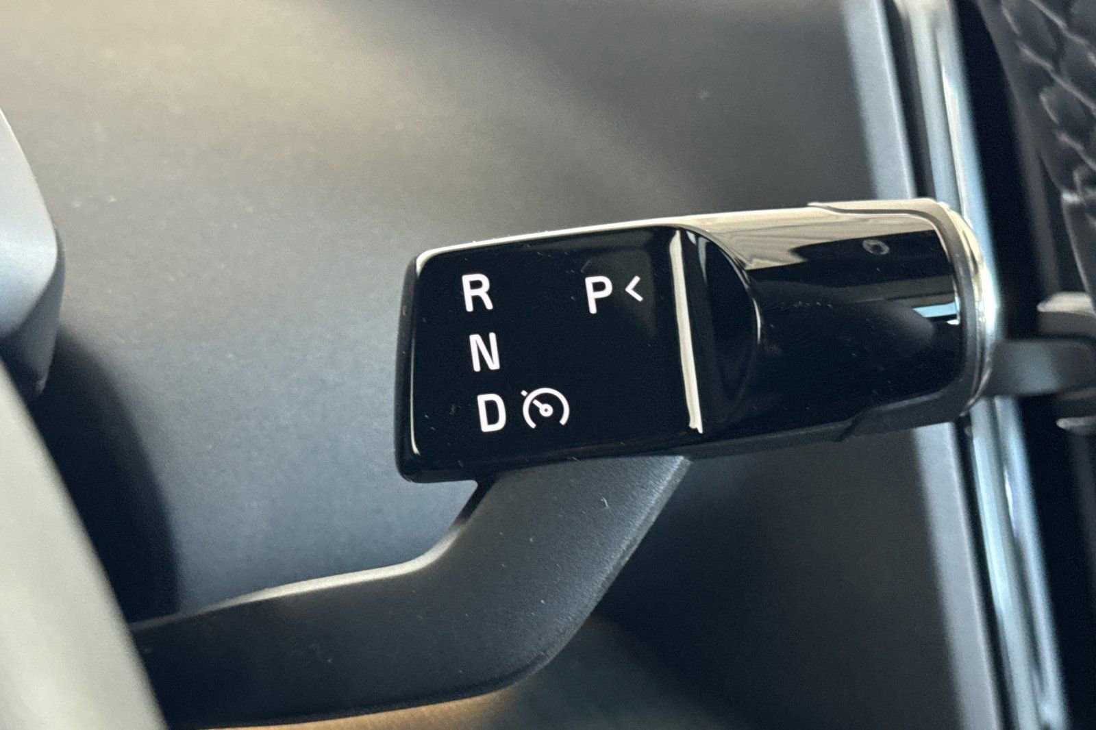 New 2026 Volvo EX30 Plus w/ Climate Package image 24