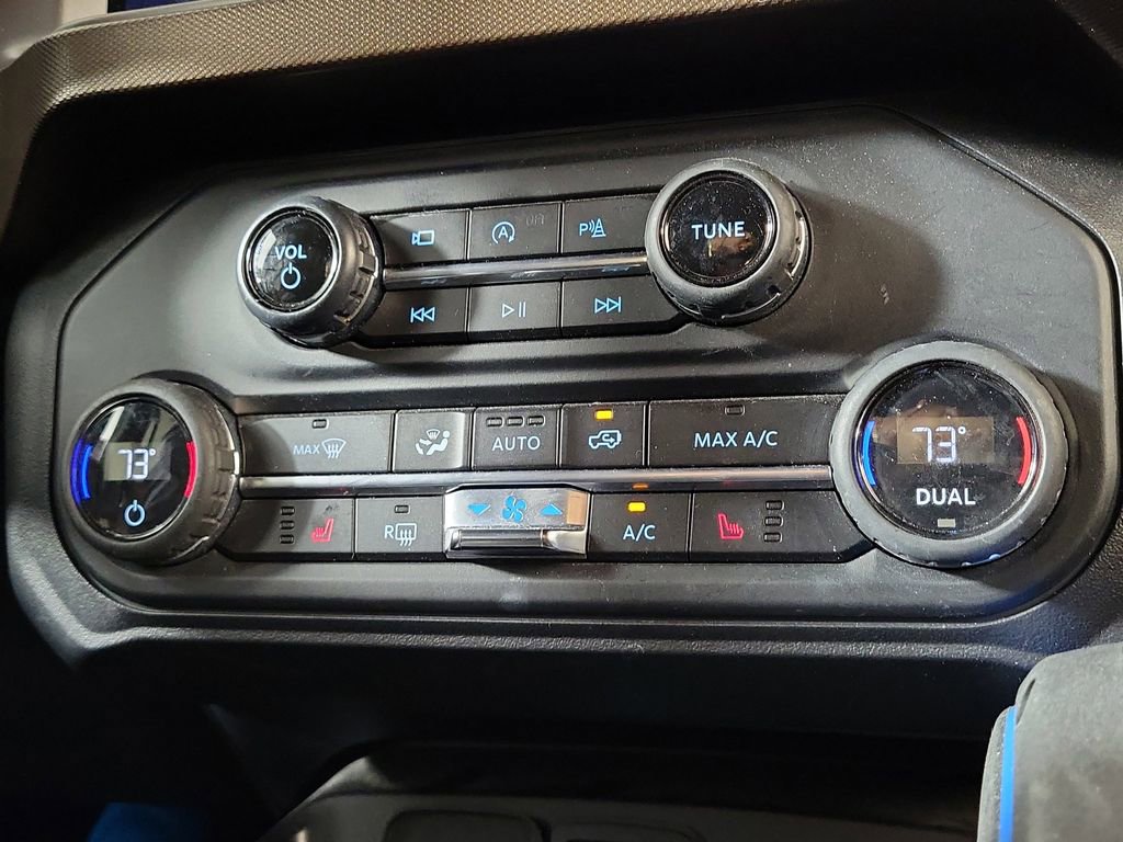 Used 2023 Ford Bronco Outer Banks AWD/4WD image 21