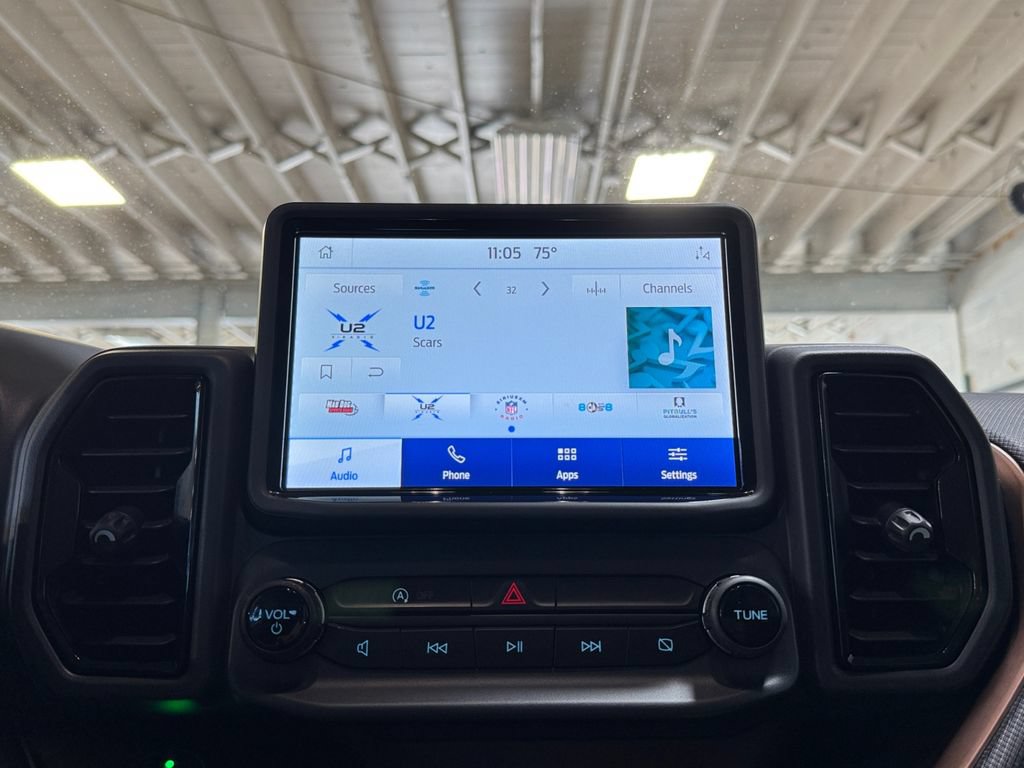 Used 2021 Ford Bronco Sport Outer Banks w/ Outer Banks Package AWD/4WD image 17