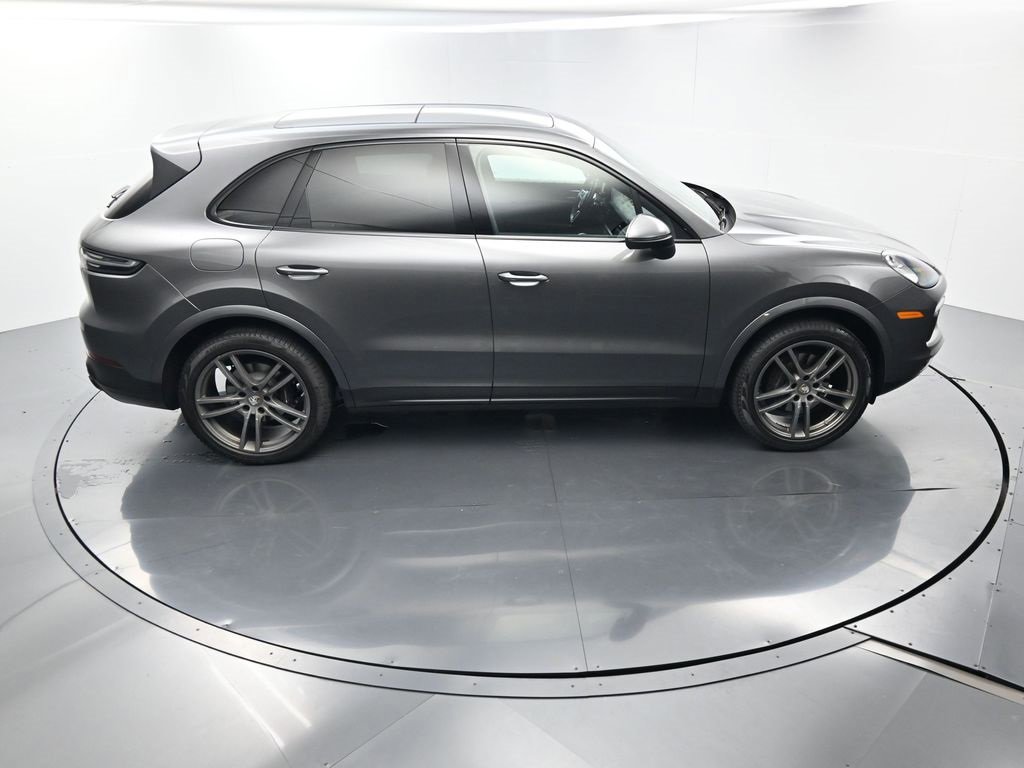Used 2019 Porsche Cayenne image 40
