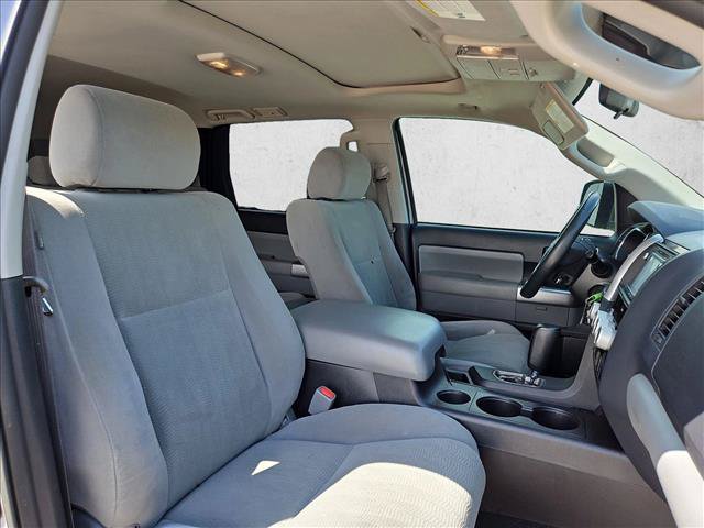 Used 2018 Toyota Sequoia SR5 RWD image 23