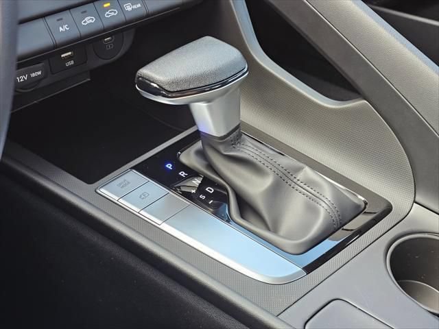 New 2026 Hyundai Elantra SE FWD image 22
