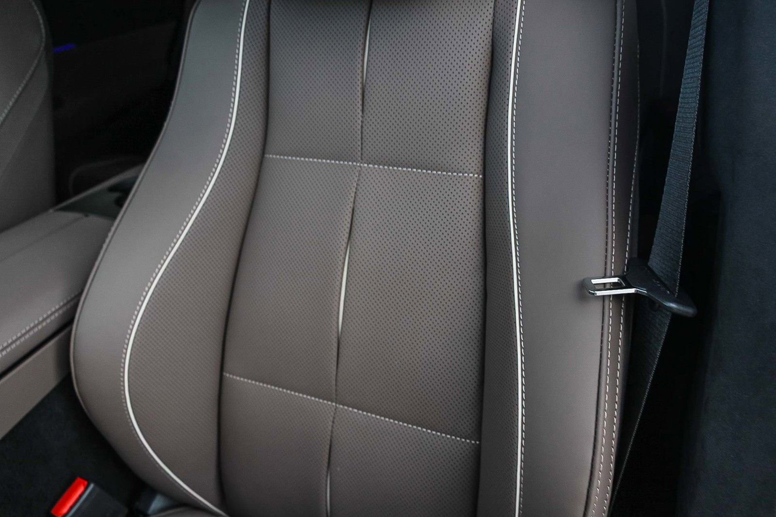 New 2026 Mercedes-Benz GLS 580 4MATIC image 25