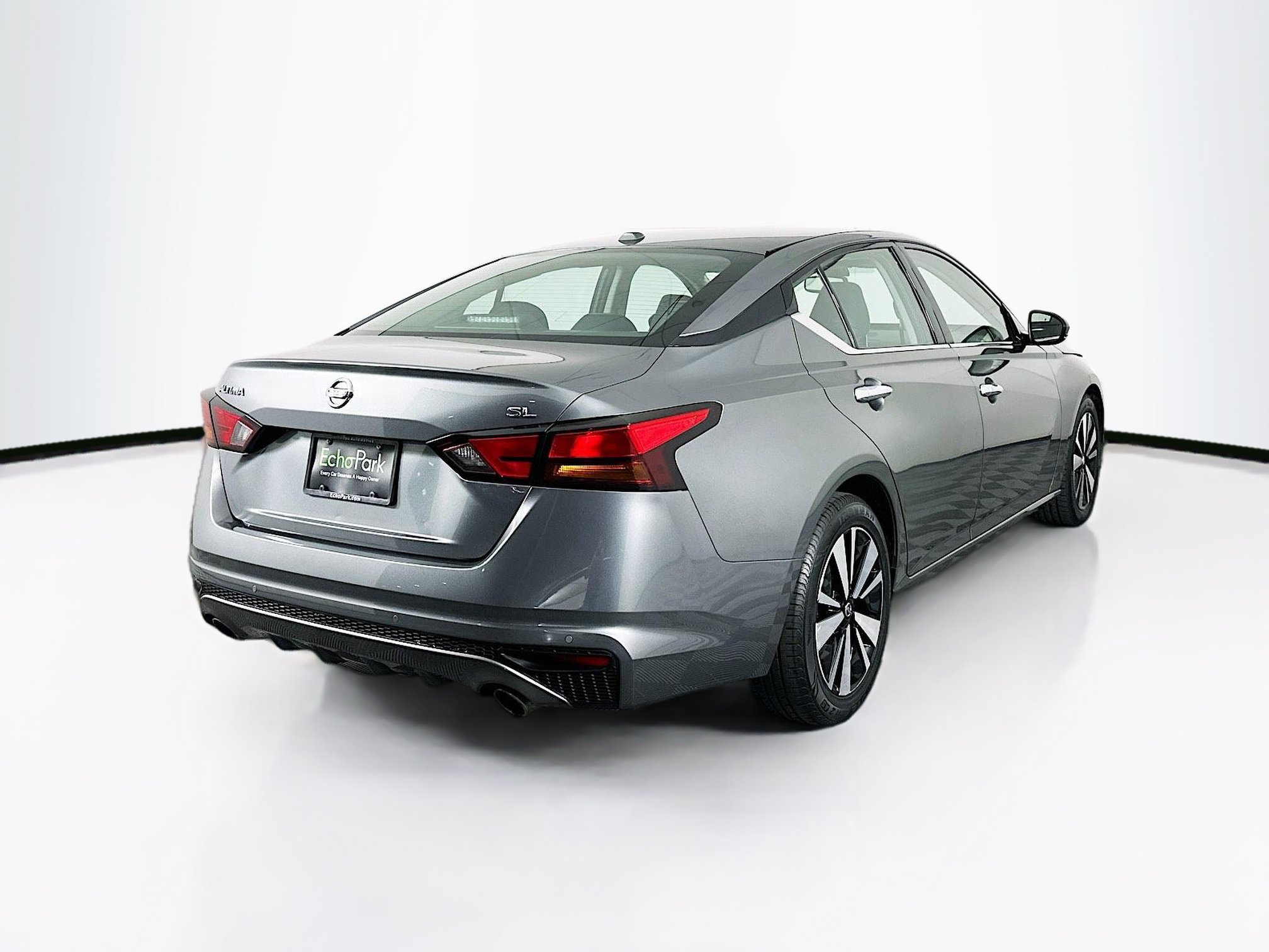 Used 2020 Nissan Altima 2.5 SL FWD image 9