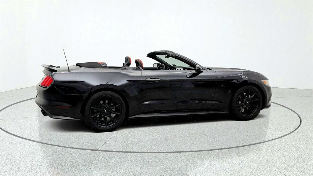 Used 2016 Ford Mustang GT Premium w/ Equipment Group 401A RWD image 4