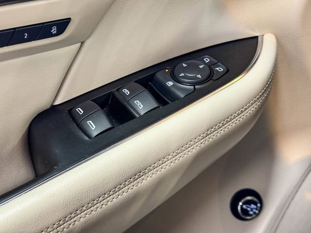 Certified 2022 Buick Envision Avenir w/ Technology Package II image 43