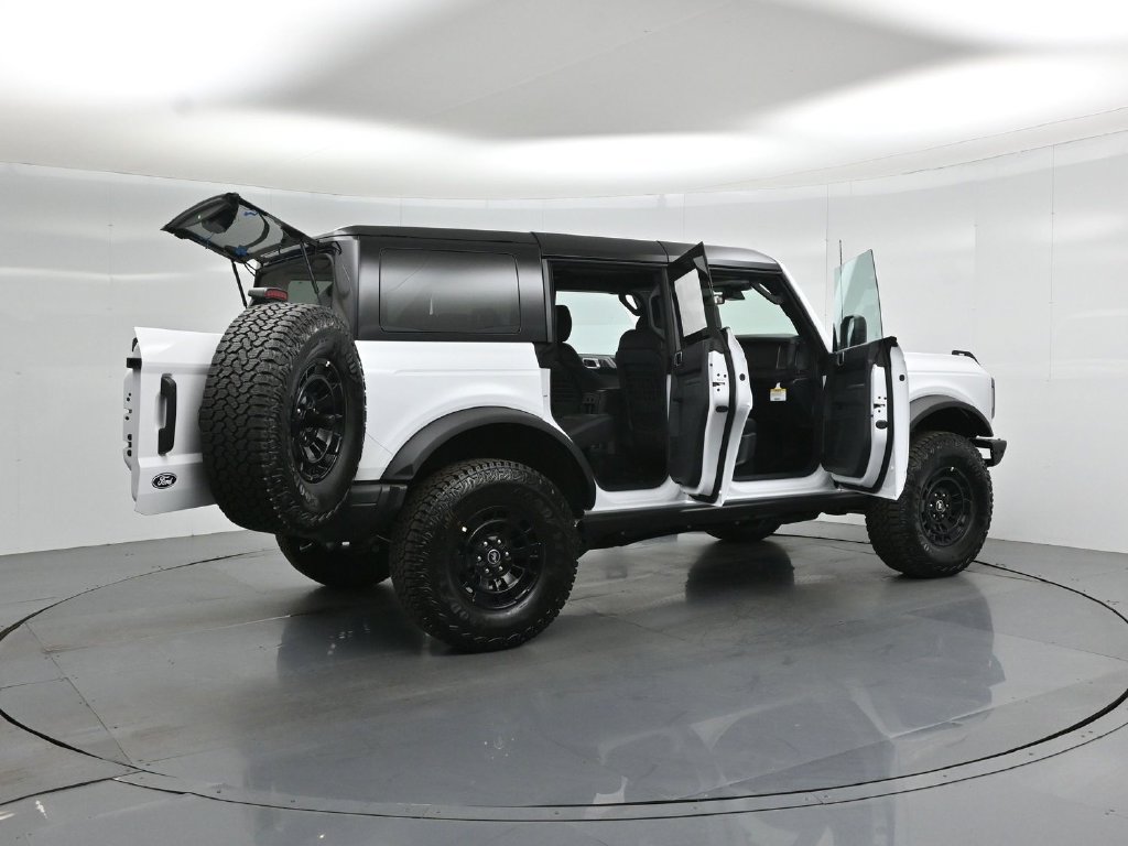 New 2026 Ford Bronco Badlands AWD/4WD image 5
