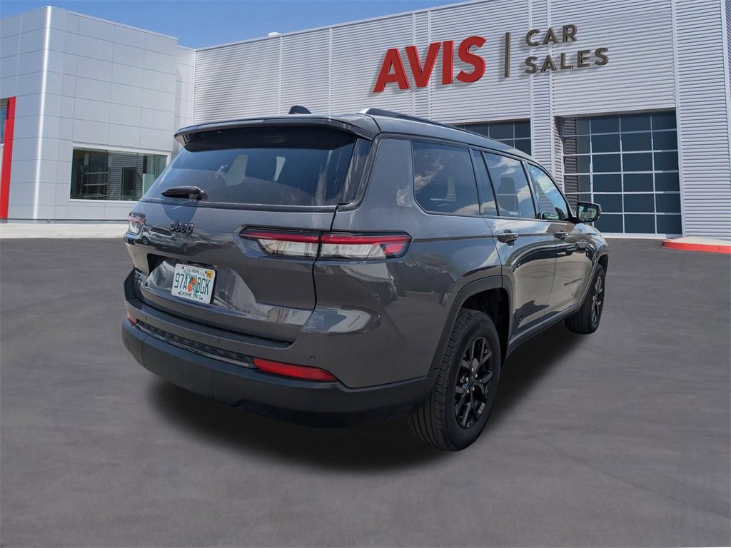 Used 2024 Jeep Grand Cherokee L Laredo image 6