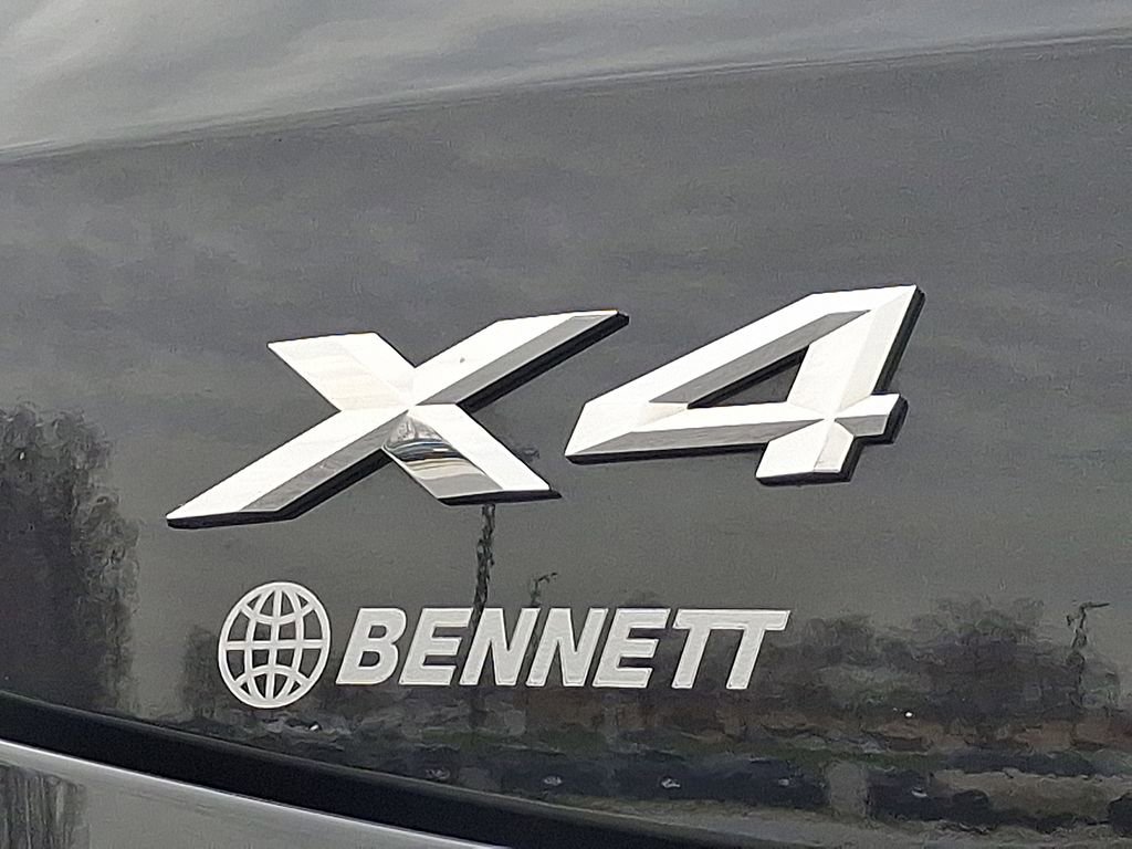 Used 2024 BMW X4 xDrive30i w/ Premium Package image 31