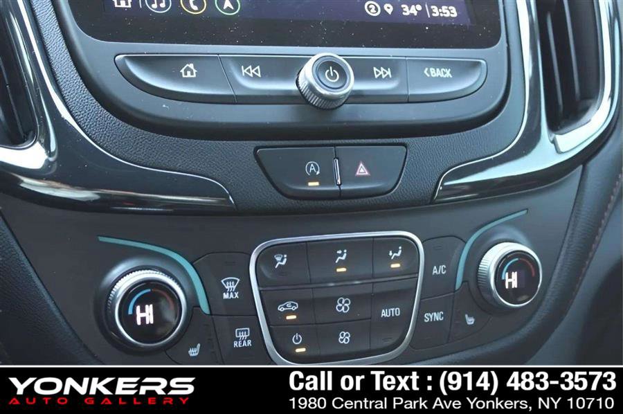 Used 2022 Chevrolet Equinox RS w/ Infotainment Package image 35