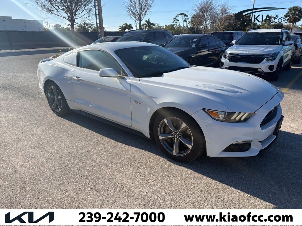 Used 2015 Ford Mustang GT image 7