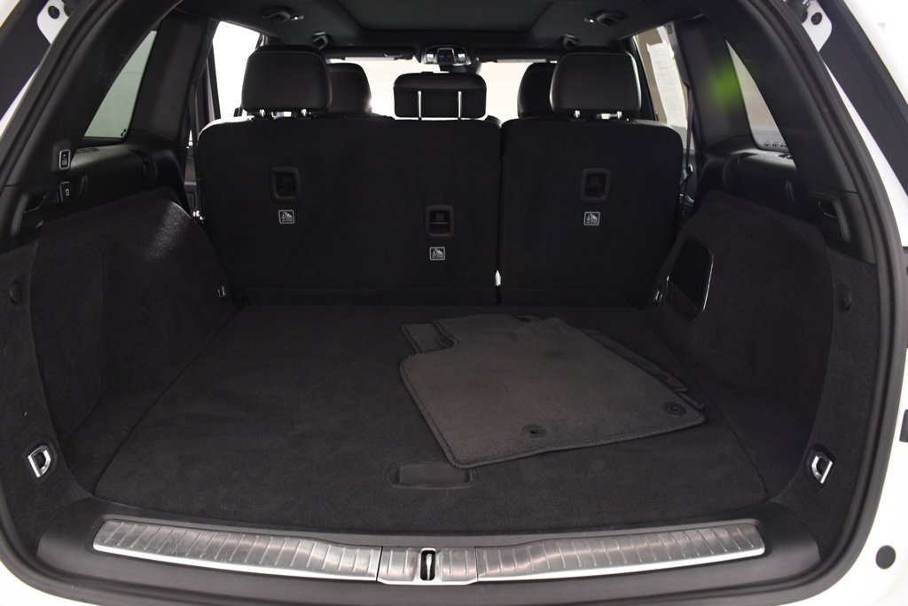 Used 2023 Jeep Grand Cherokee Overland image 24