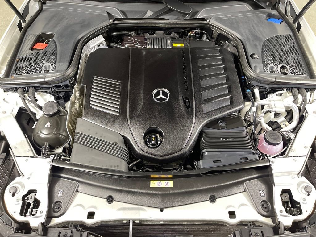 Used 2022 Mercedes-Benz E 450 4MATIC Sedan image 9