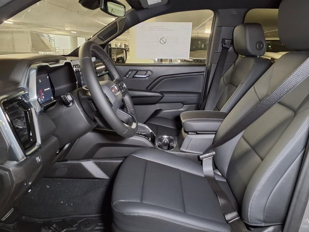 New 2026 GMC Canyon Elevation w/ Convenience Package RWD image 15