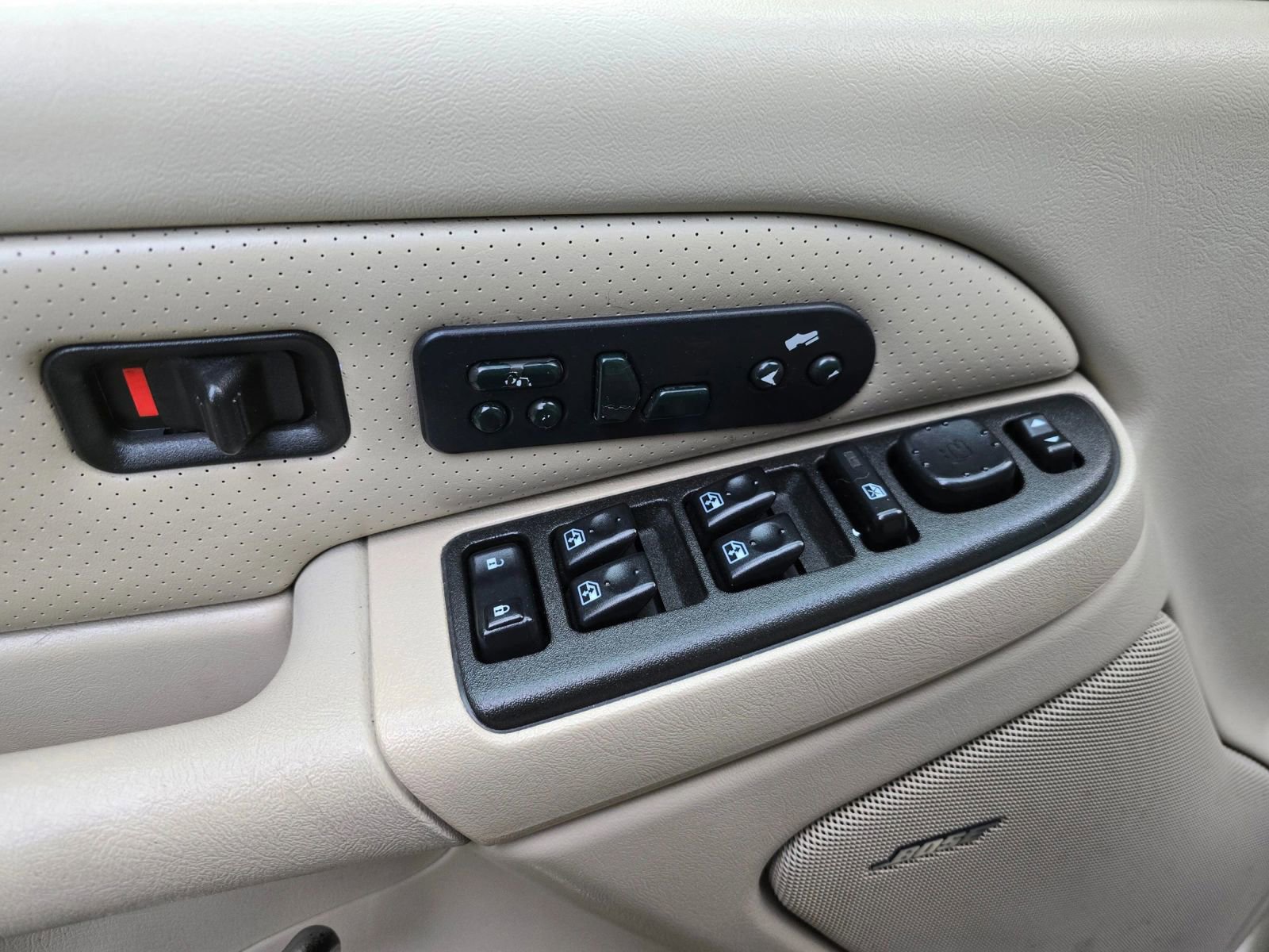 Used 2003 Cadillac Escalade EXT Sport Utility Pickup 4D 5 1/4 image 23