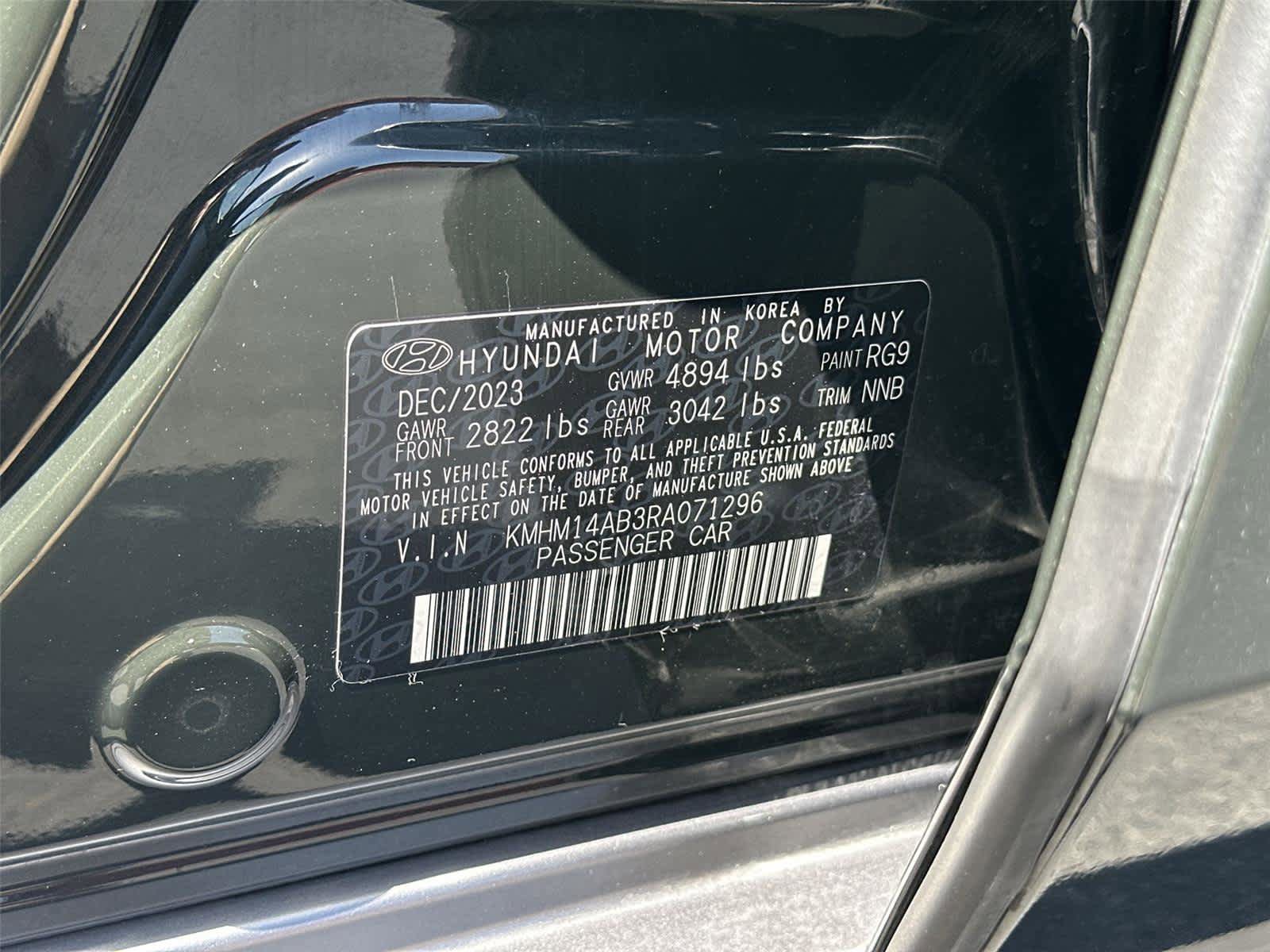 Used 2024 Hyundai Ioniq 6 SE RWD image 23