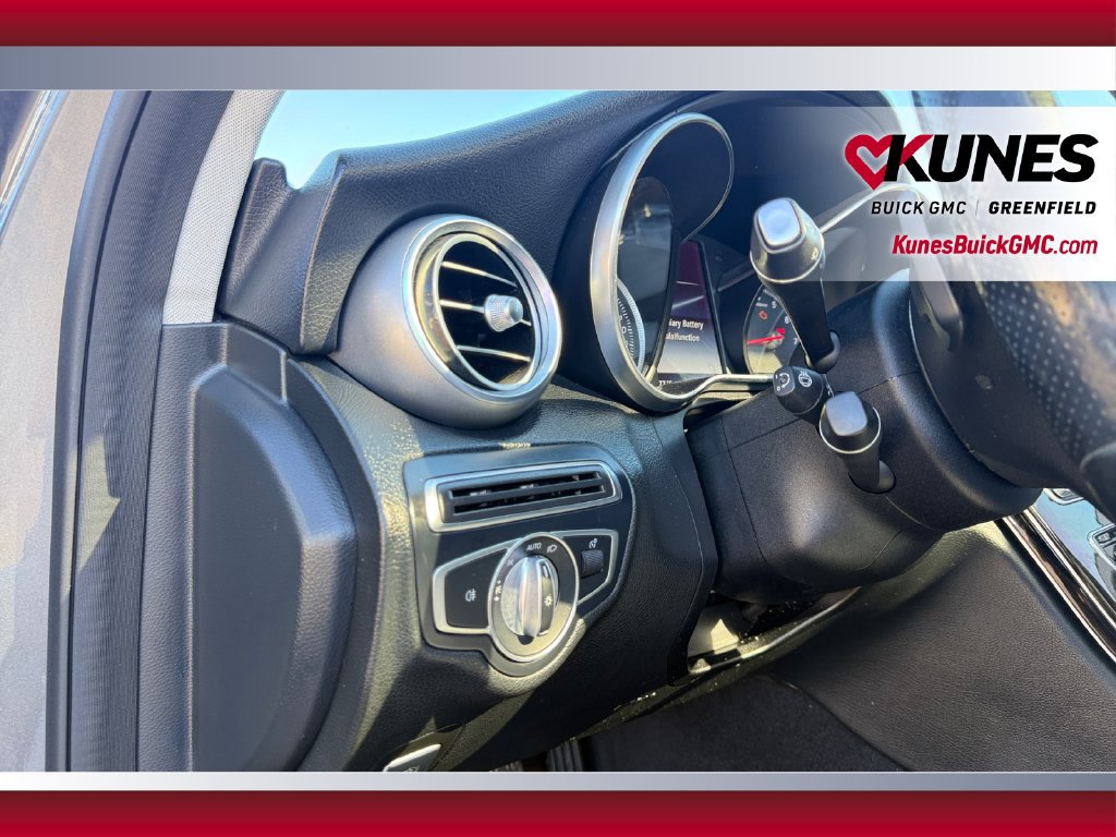 Used 2017 Mercedes-Benz C 300 4MATIC Sedan image 17