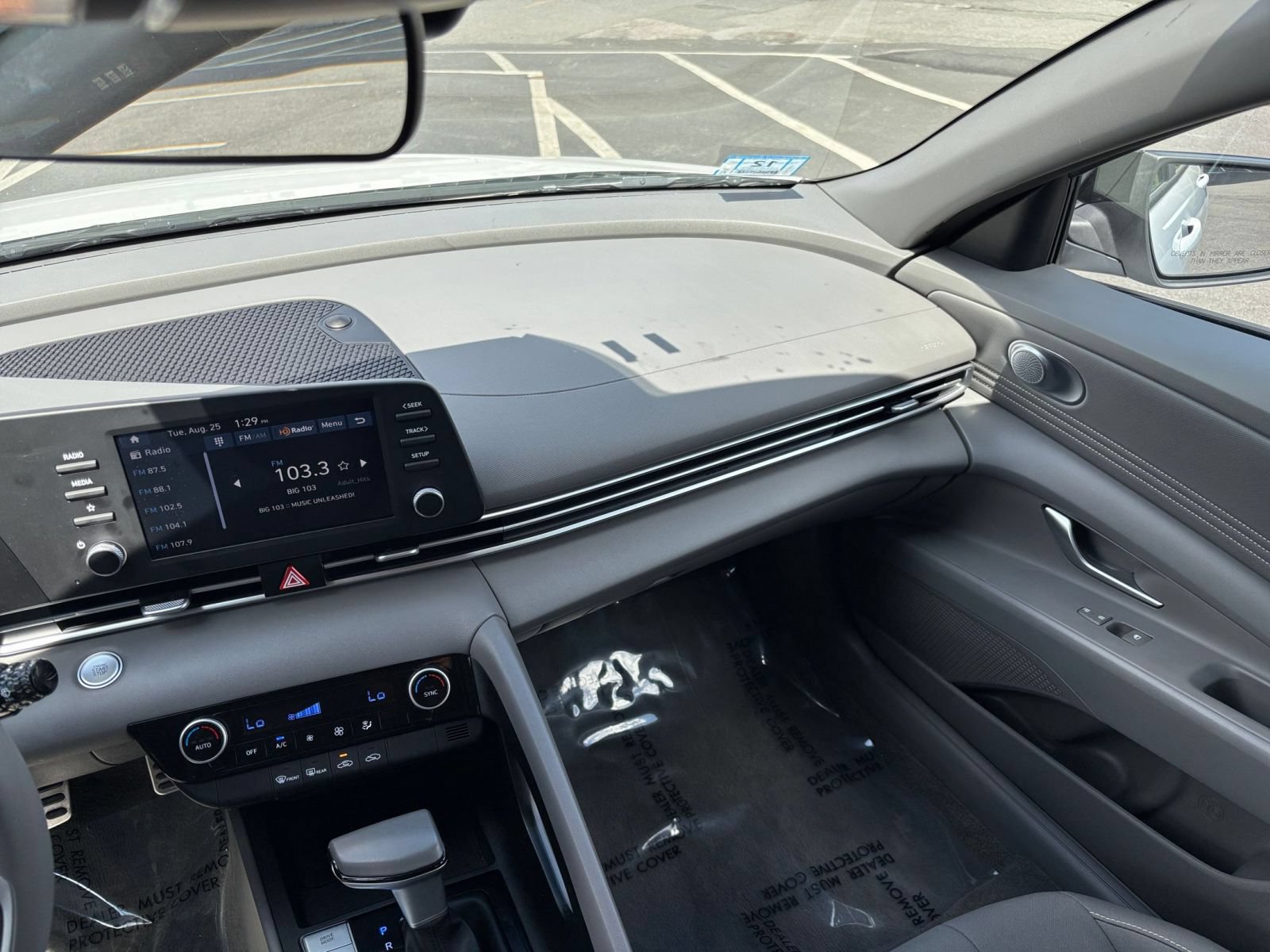 Used 2026 Hyundai Elantra Sport FWD image 31