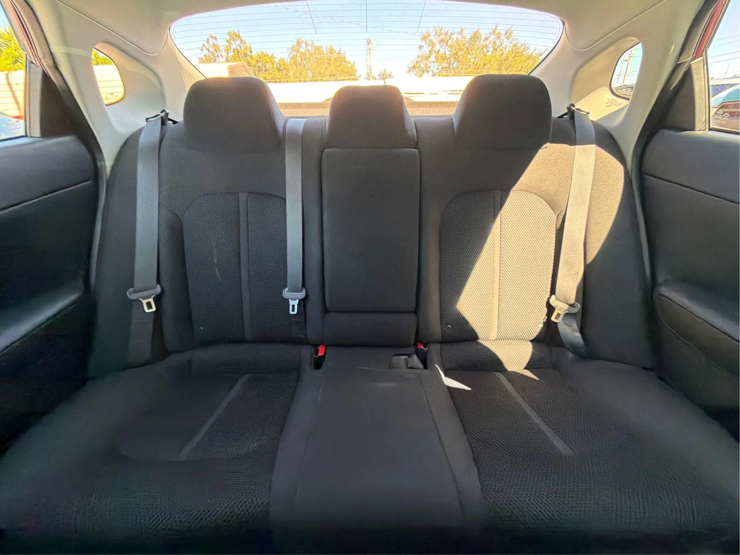 Used 2020 Kia Optima LX FWD image 18