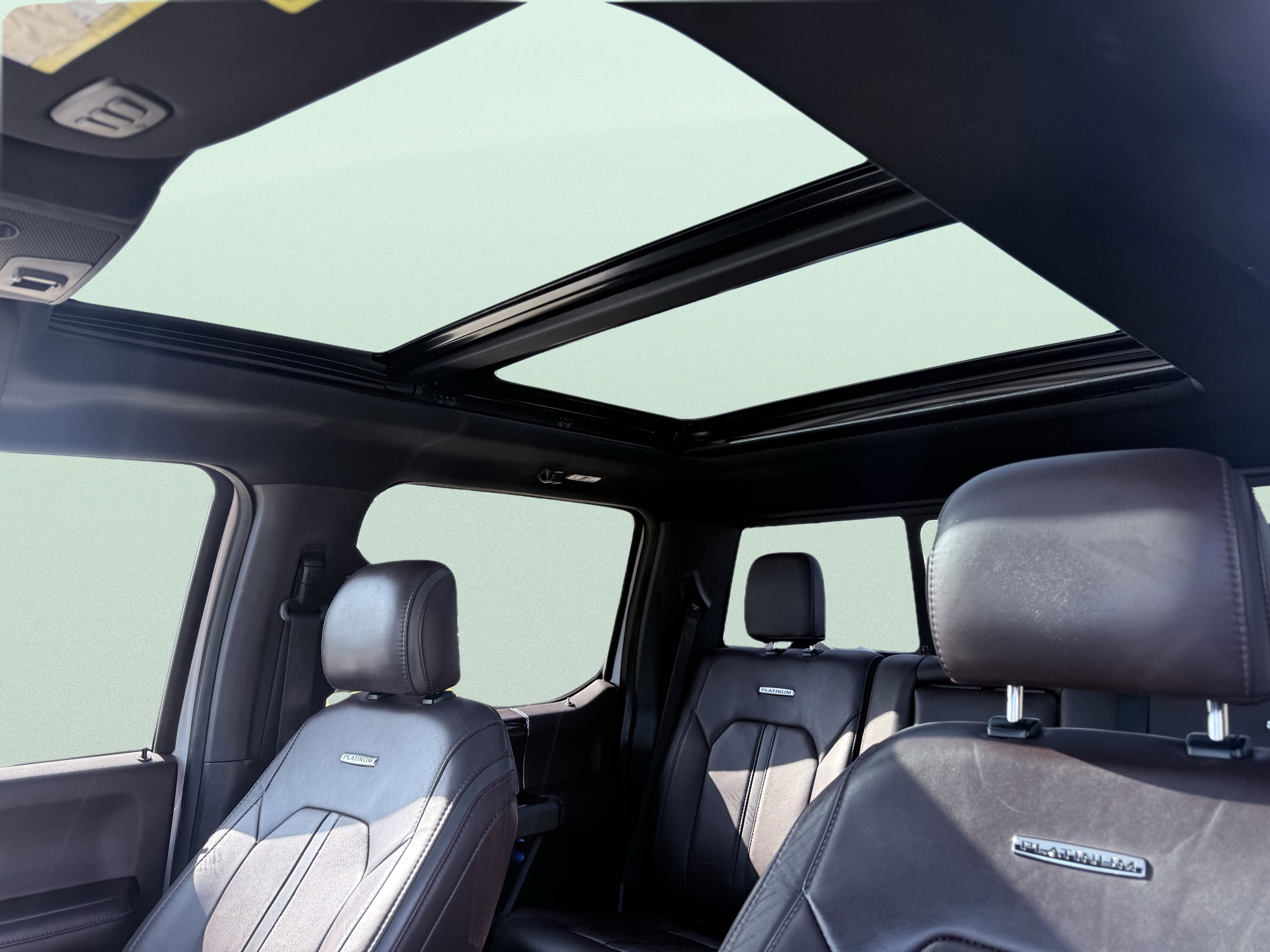 Used 2016 Ford F150 Platinum w/ Equipment Group 701A Luxury image 12