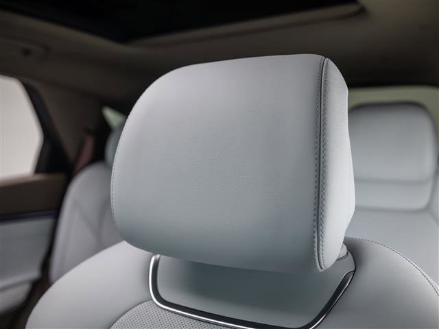 New 2026 Genesis GV70 2.5T Advanced image 20