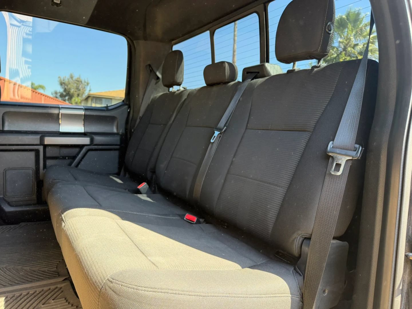 Used 2015 Ford F150 XLT w/ Equipment Group 302A Luxury AWD/4WD image 13
