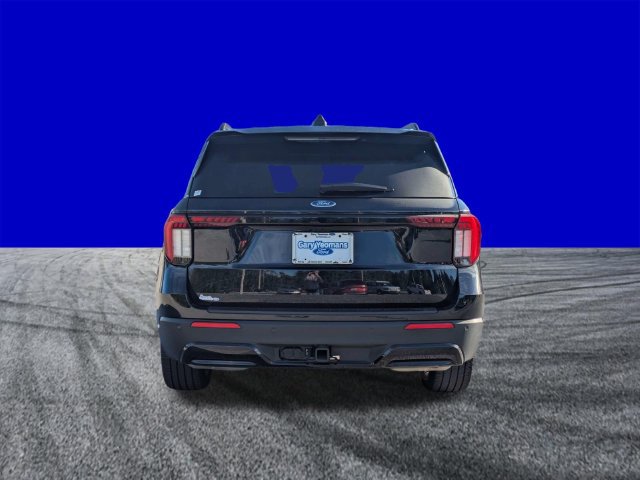 Certified 2026 Ford Explorer ST-Line w/ ST-Line Street Pack RWD image 5