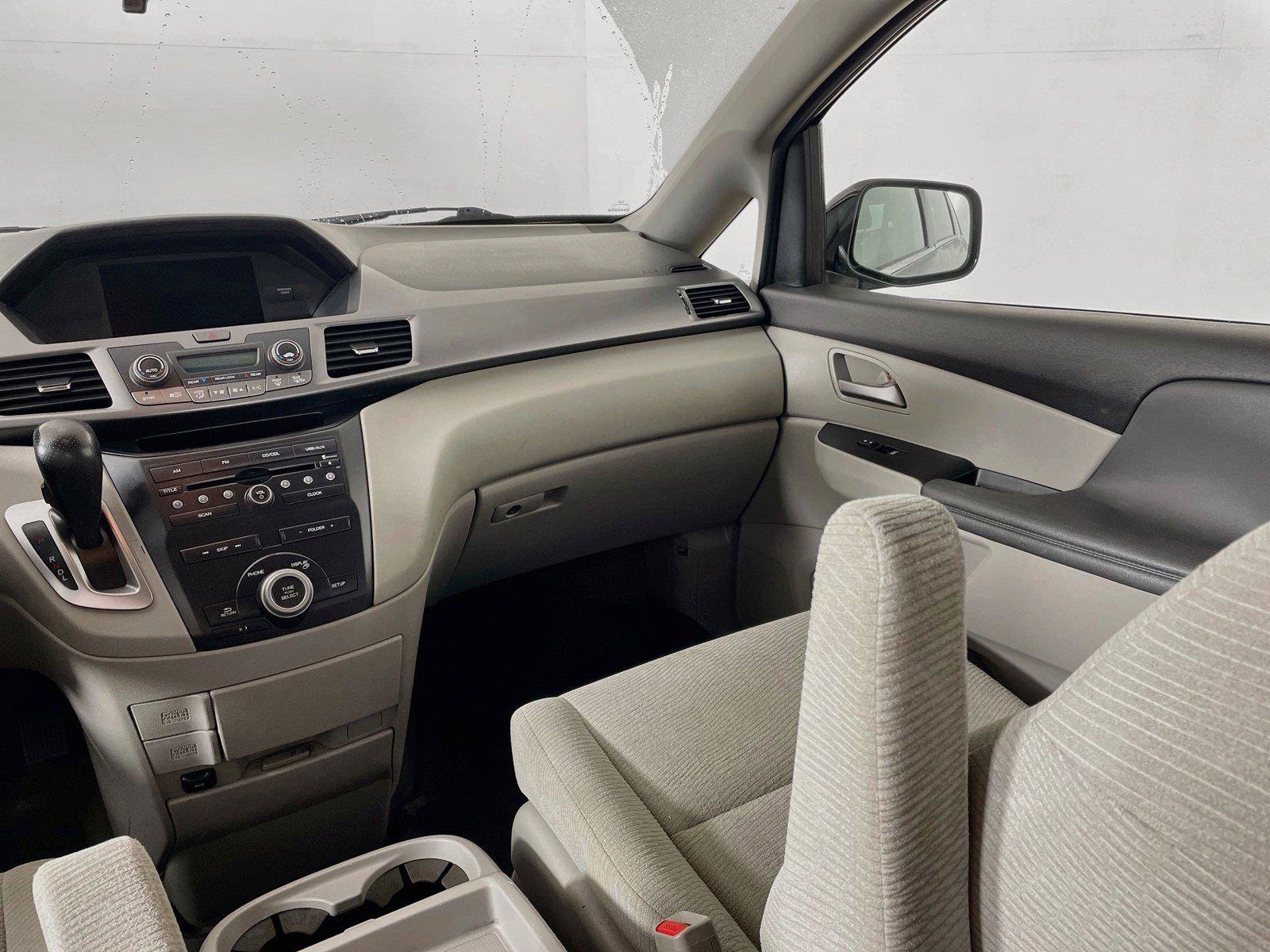 Used 2013 Honda Odyssey EX image 21