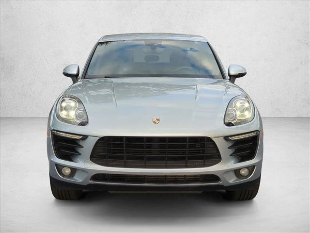 Used 2018 Porsche Macan AWD/4WD image 2