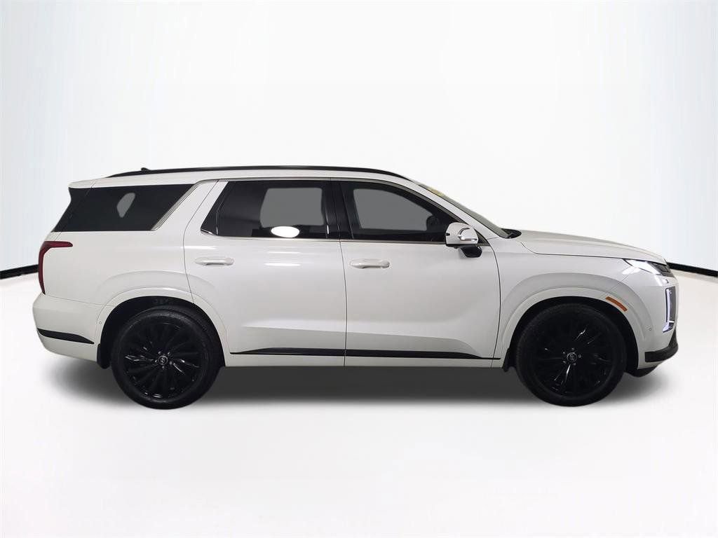 Used 2025 Hyundai Palisade Calligraphy AWD/4WD image 4