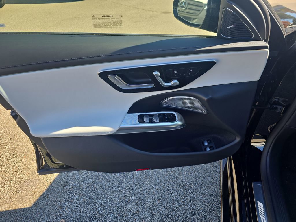 New 2026 Mercedes-Benz E 53 AMG e 4MATIC Sedan image 10