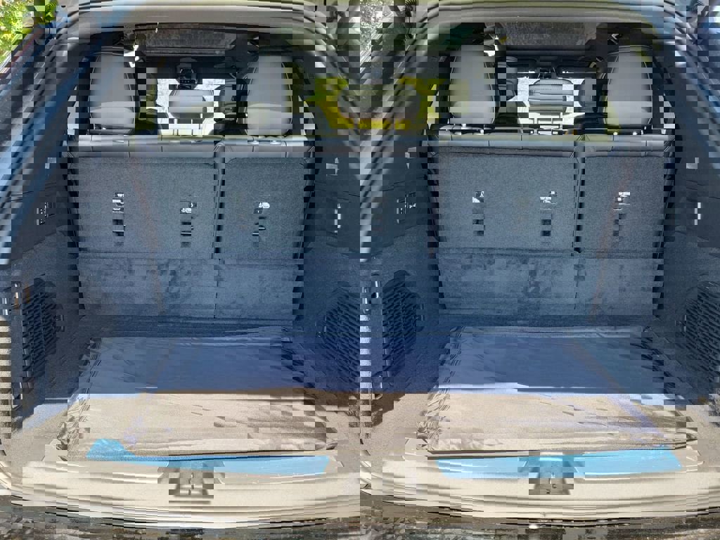 New 2026 Cadillac Escalade IQ Luxury 1 image 26