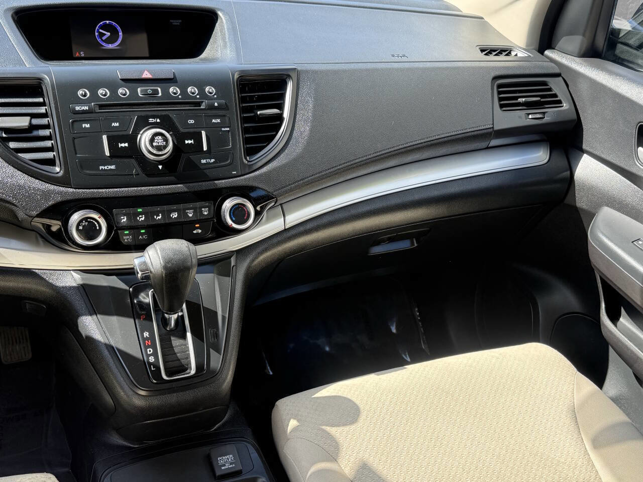 Used 2016 Honda CR-V SE image 7