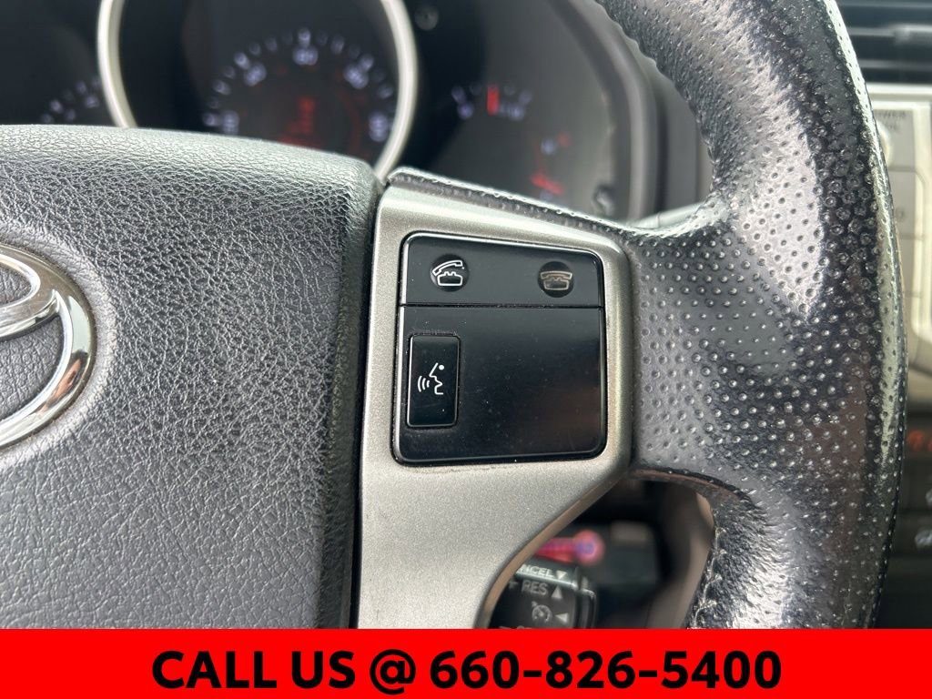 Used 2013 Toyota 4Runner Limited AWD/4WD image 17