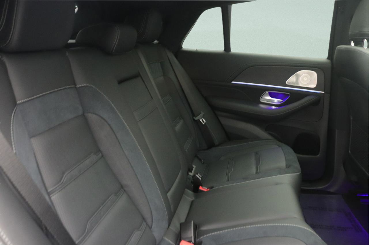 New 2026 Mercedes-Benz GLE 53 AMG 4MATIC Coupe image 8