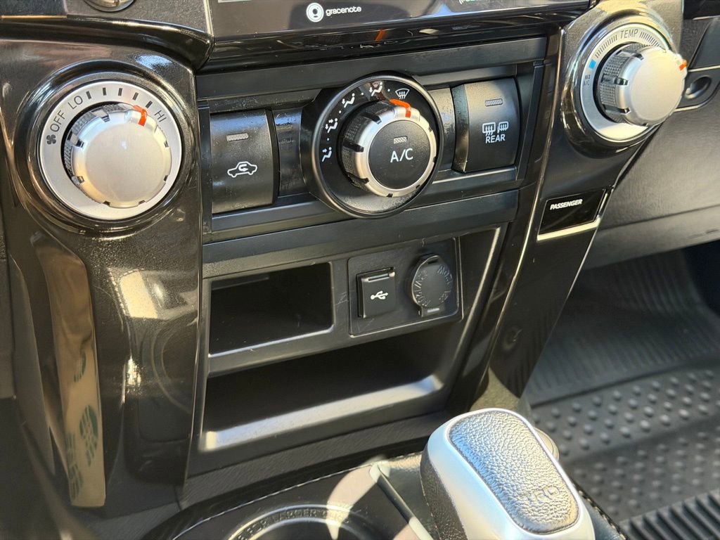 Used 2023 Toyota 4Runner TRD Off-Road Premium w/ Off Road Premium Plus Package image 18