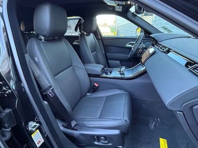New 2026 Land Rover Range Rover Velar Dynamic SE image 15