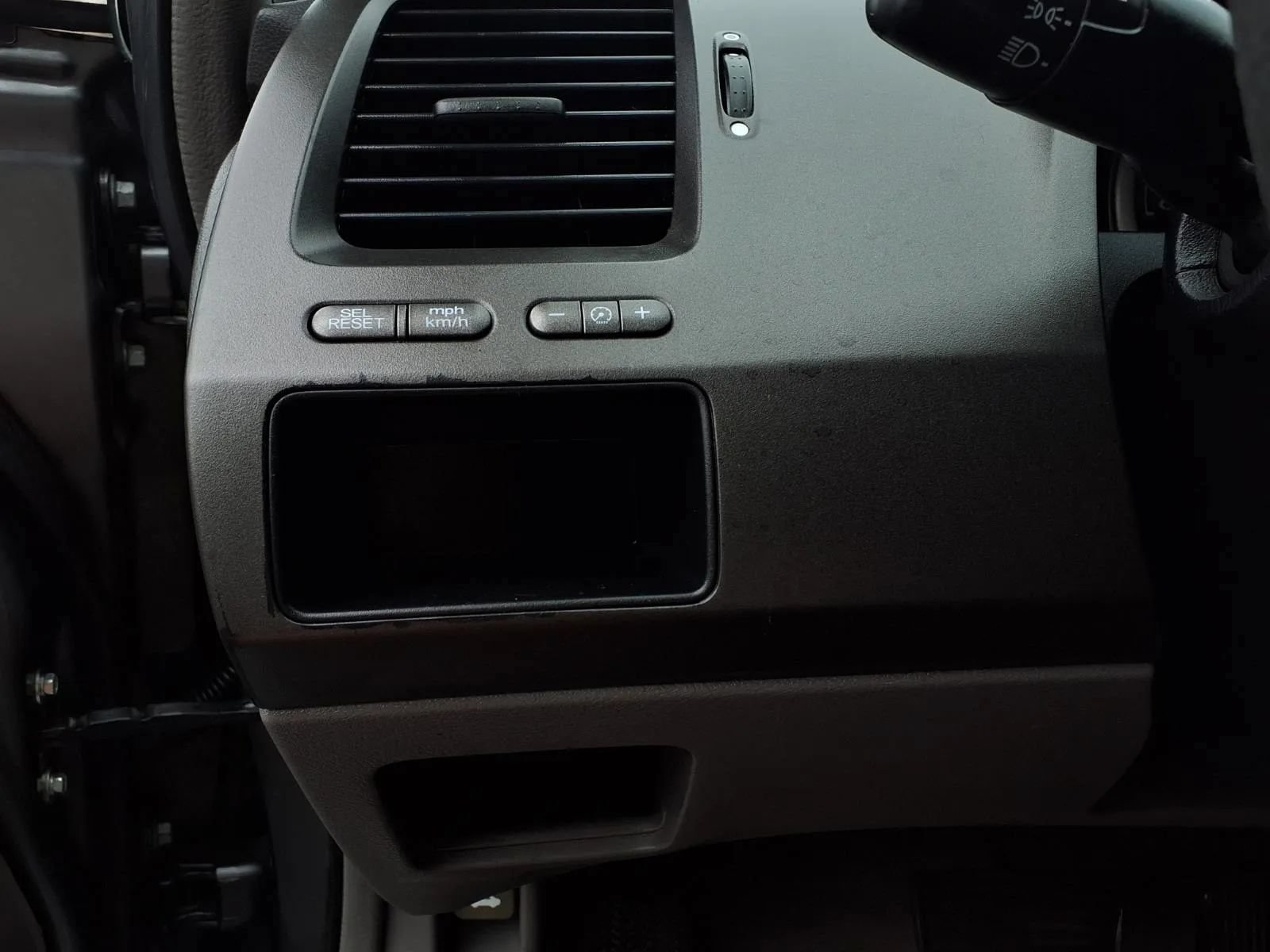 Used 2010 Honda Civic LX image 13