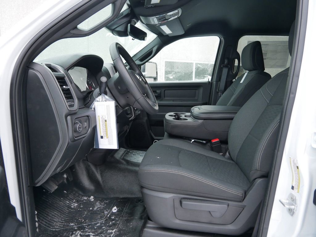New 2026 RAM 5500 Tradesman AWD/4WD image 5