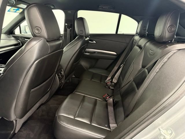 Used 2025 Cadillac XT4 Premium Luxury FWD image 18