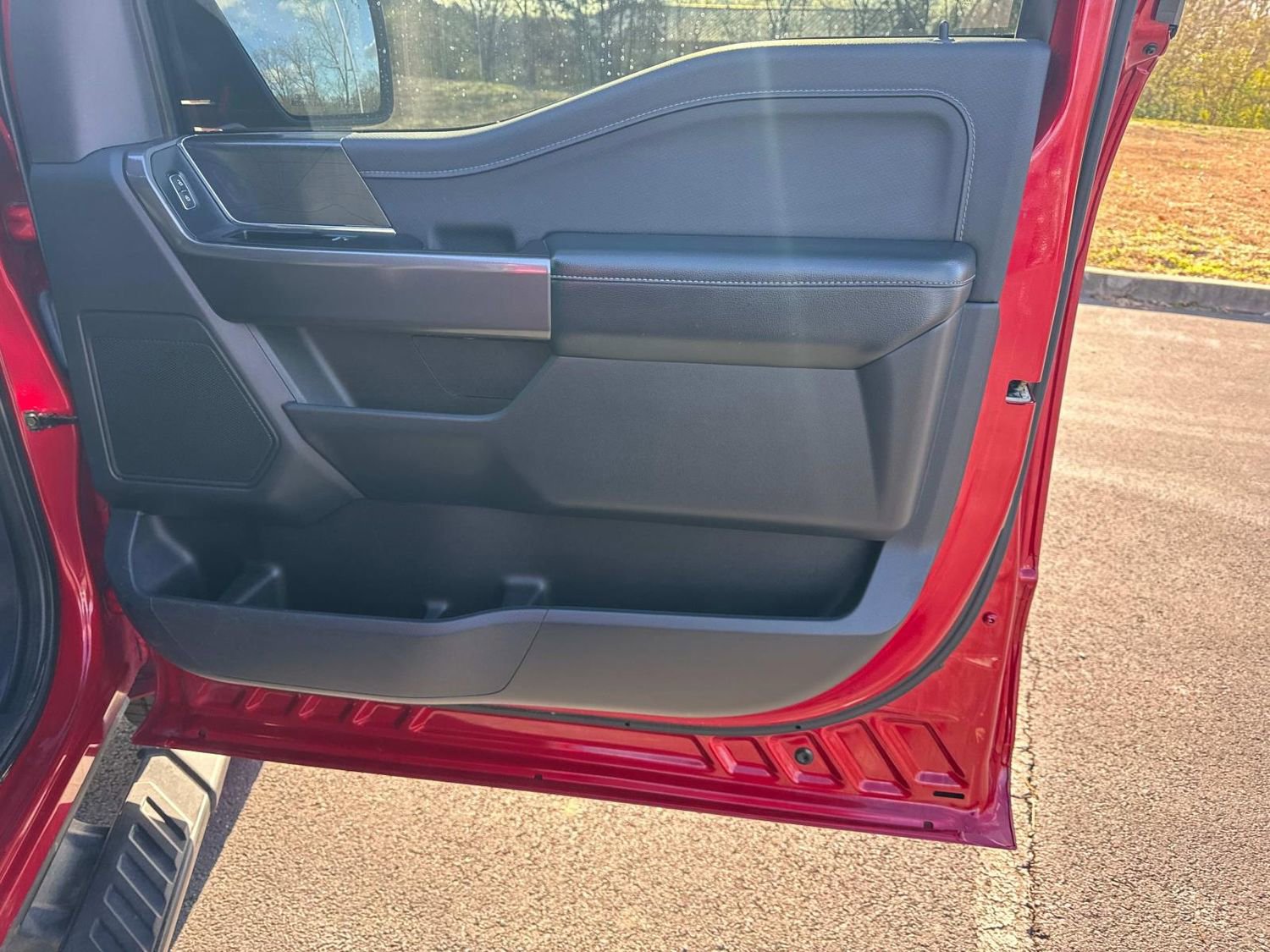 Used 2022 Ford F150 XLT w/ Equipment Group 302A High image 22