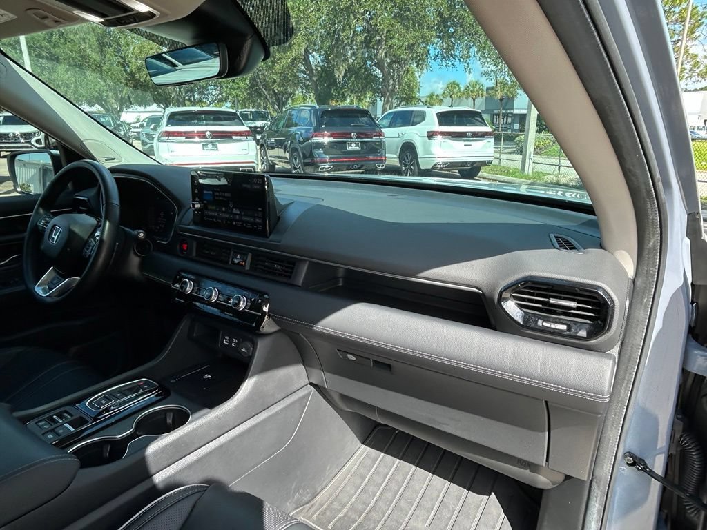 Used 2024 Honda Pilot Elite image 23